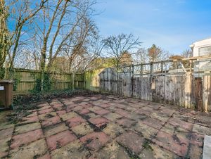 Photo 7- click for photo gallery